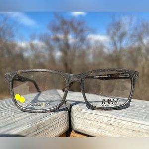 BMEC zyl men’s eyeglass frame. New eyeglasses w demo lenses. Funky material.